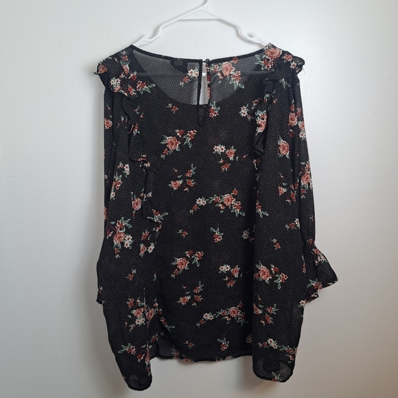 Torrid Black White Polka Dot Floral Sheer Ruffle Romantic Blouse Size 4X - Picture 3 of 8